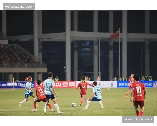 赣超决赛首轮:卢欣梅开二度 赣州 20 客场擒宜春